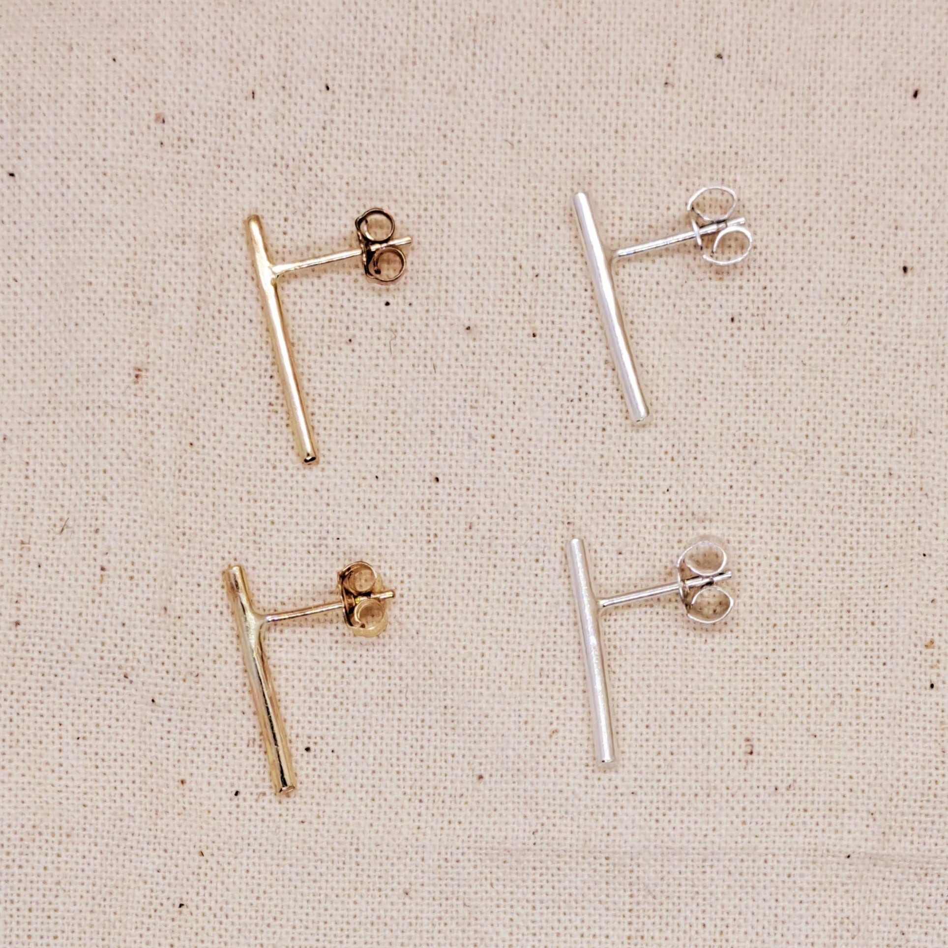 Line Studs elongated statement bars