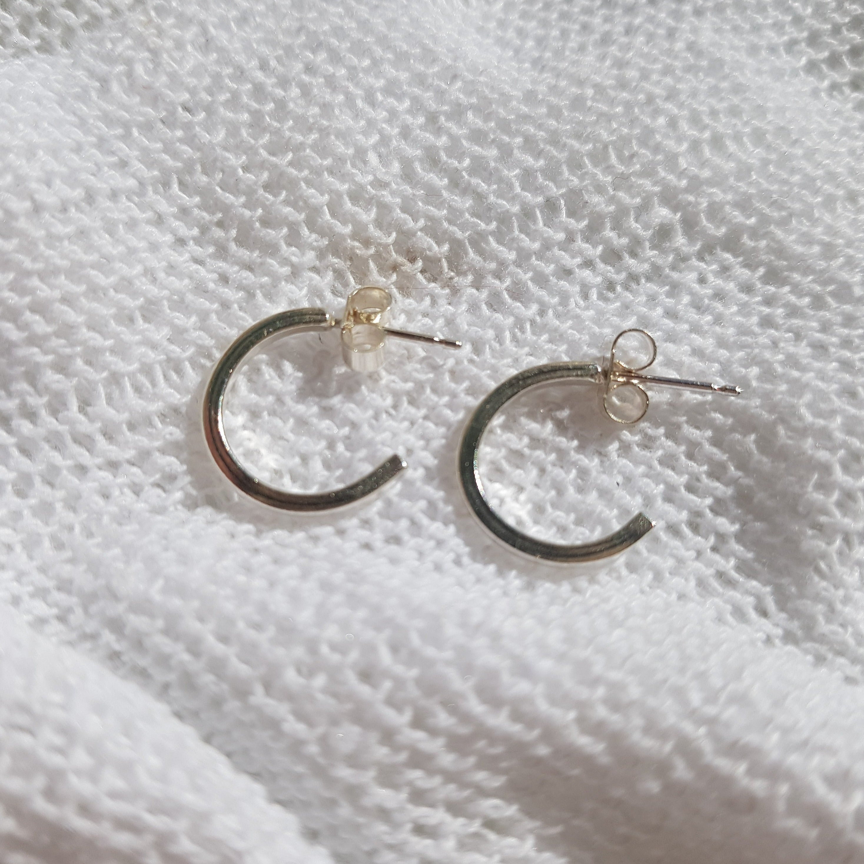 Frame Mini Hoops modern square classics