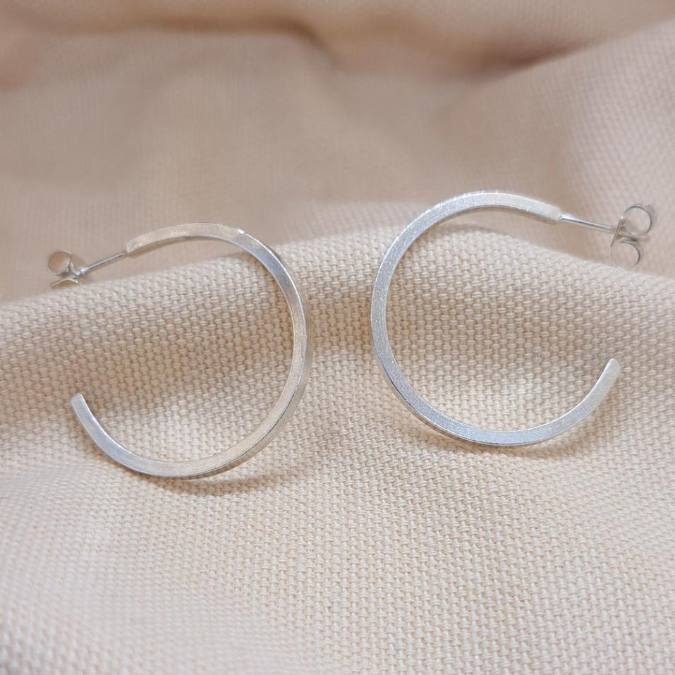 Glide Hoops smooth everyday mediums