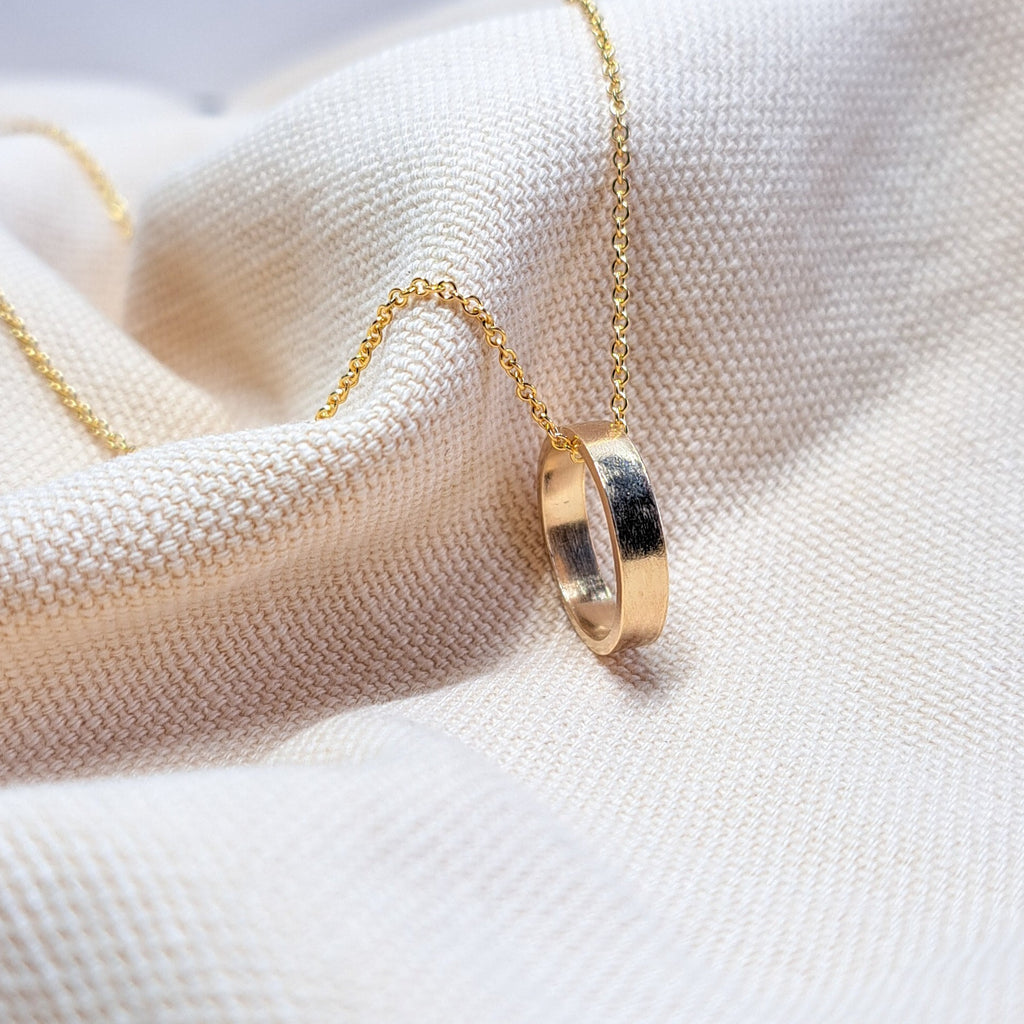 Haven Necklace timeless circle pendant